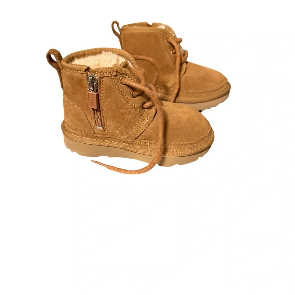 Ugg Neumell II Suede Lace-Up Winter Boots